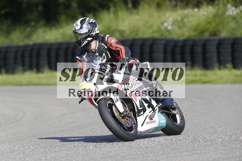 Archiv-2025/11 29.04.2025 PROMAX ADR/Gruppe gruen/183